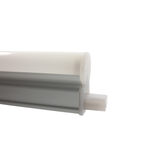 Ledvance Led T5 batten 16w 3000k - Image 3